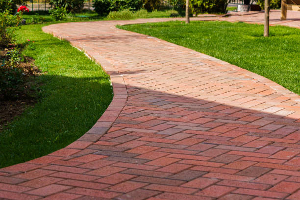 Best Driveway Paving Contractor  in Umatilla, OR